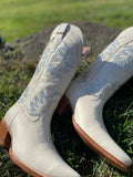 Rhinestone Embroidered Snip Toe Mid Heel Cowgirl Boots For Bride