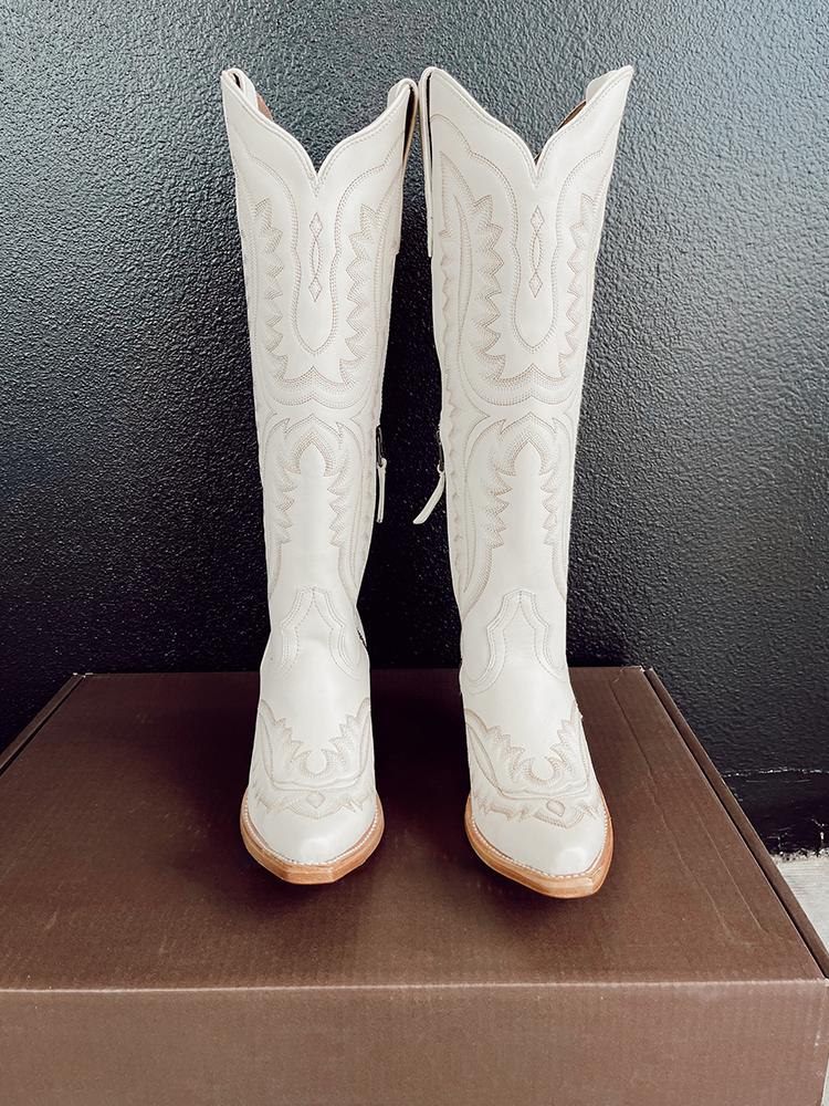 Embroidered Snip Wide Mid Calf Western Boots