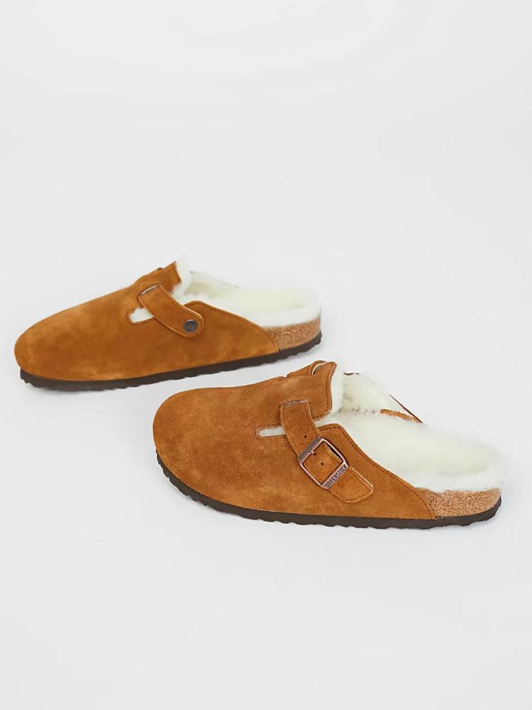 Faux Suede Buckle Fluffy Flat Mules Faux Shearling Lined Open-Back Comfy Cork Clogs